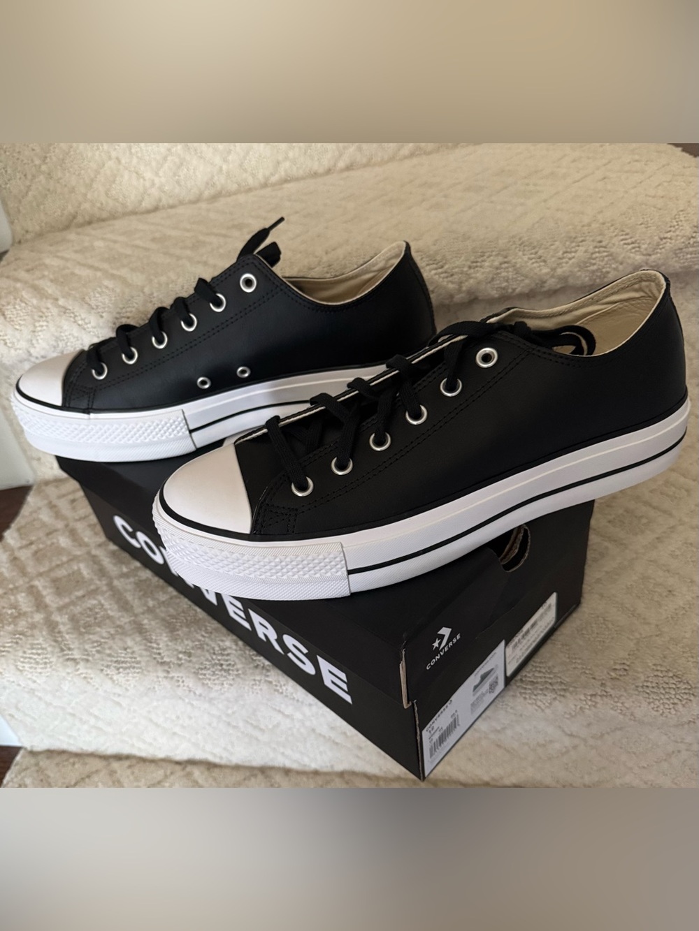 Converse Black and White leather Low-Top Platform Sneakers